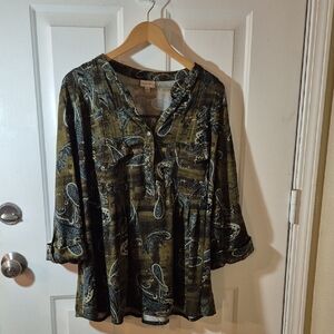 Avenue Olive and Black Patterned Blouse Size 30/32